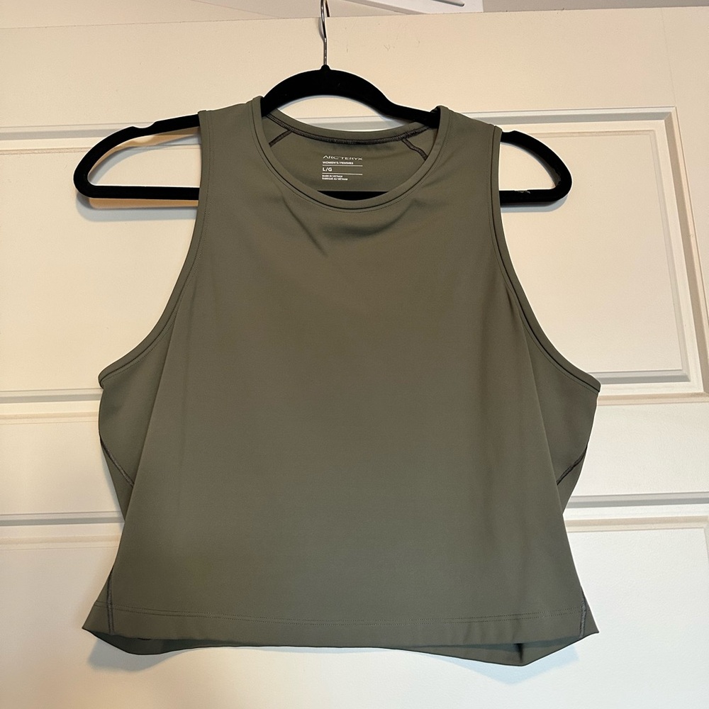 Arc'teryx Cropped Soria Tank